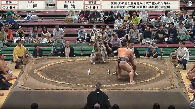 頭突きが顔面に