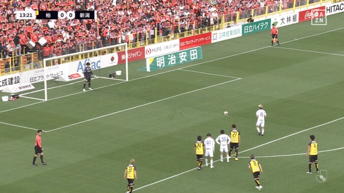 「かわいい！」新潟FWの“独特すぎるチコチコPK”にネットざわつく「よくこれで蹴れるな笑」「唯一無二」「めっちゃ良いコース」超細かいステップで元同僚の逆を突いた瞬間 5枚目