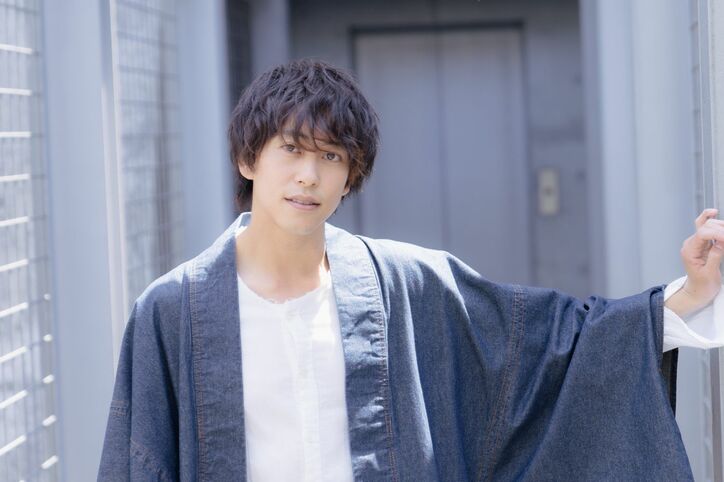 佐野岳、理想の夫婦像は「両親」、ぱるるとの“新婚生活”は未知?「僕のデートプランがハマってない感があります(笑)」