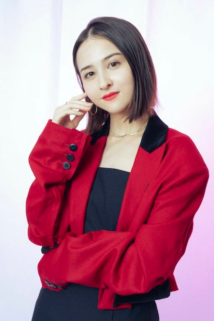 『ドラ恋』新メンバーの夏目アミリア、ギャップに注目してほしい「実は陰キャでオタクです」