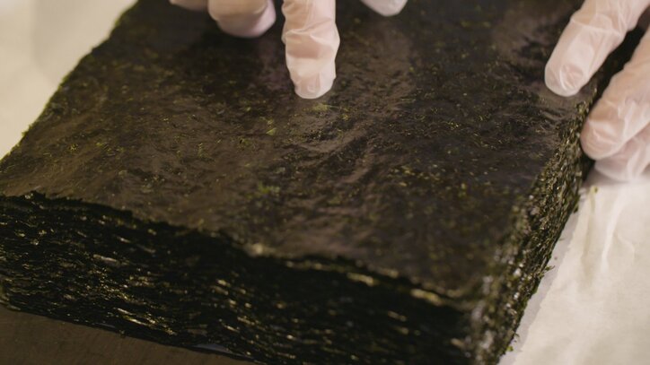 いくらと相性抜群！ アイドル・山川二千翔、日本のソウルフード“海苔”を堪能