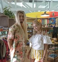 福原遥、斎藤工と金髪ギャル姿を公開「私って分かるかな?笑」