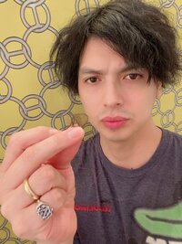 アレクサンダー『のんちゃん髪抜ける、、、』