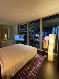 花田虎上『三泊四日』