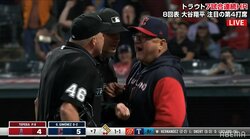 大谷翔平出場試合で“両軍監督アウト”のダブルプレー完成!? スタジアム騒然の荒れた展開に視聴者「球審キレてる」「みんな激おこ」「燃えるおじいちゃん達」