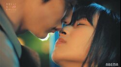 現代版“美女と野獣”！ 不愛想な職場の先輩に後輩女子が突然のキス「魔法は解けた？」