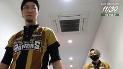 これが「進撃のマツ」というやつか 高身長雀士、気合の出発にカメラがローアングルで密着 威圧感が“巨人レベル”／麻雀・Mリーグ