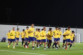 いよいよスペイン戦へ…日本代表が前日練習　酒井・遠藤は不在