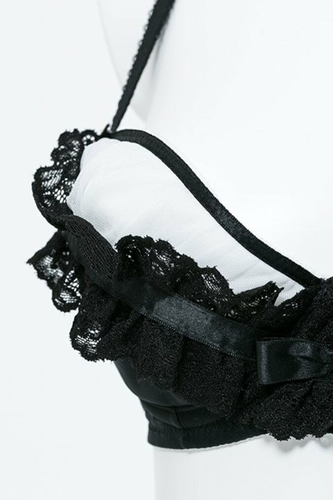 『ローゼンメイデン』真紅と水銀燈が大人可愛いランジェリーに【画像22枚】 18枚目