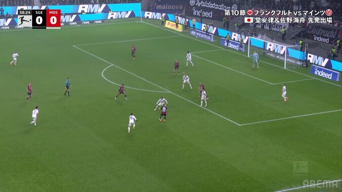 「すげーバトル」堂安律の仕掛けvs佐野海舟のボール奪取！「どっちもバチバチ」日本代表同士の攻防にファン興奮 3枚目