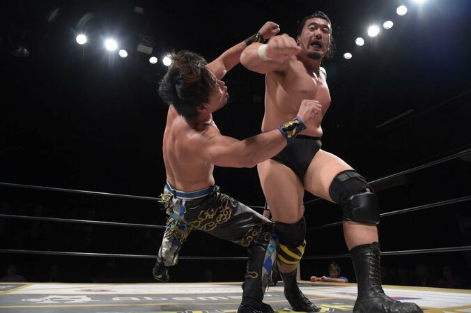 DDTリーグ戦「D王」佳境！Aブロックは初戦で大激闘のノア・潮﨑豪と樋口和貞がトップタイに 1枚目