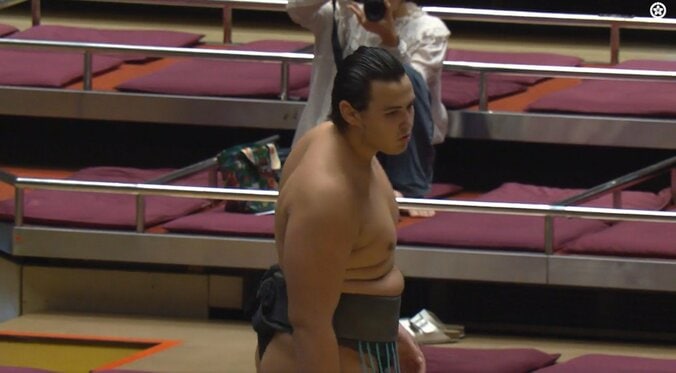 序ノ口十八枚目・栄誠(湊)