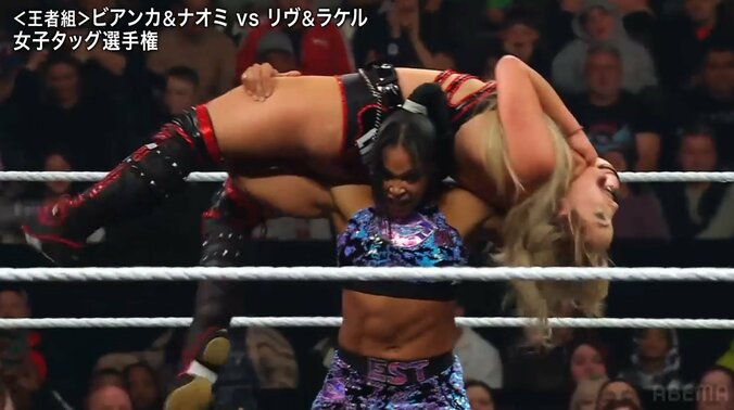 リヴをリフトバキバキの腹筋