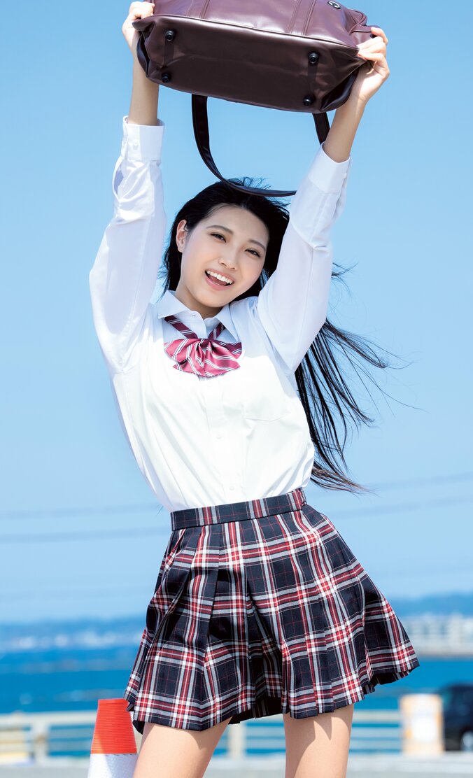 センターグラビア：千葉心羽