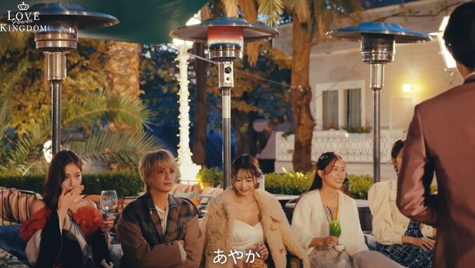 【写真・画像】モテNo.1の異次元スタイル美女に公開プロポーズするも衝撃の結果に　2枚目