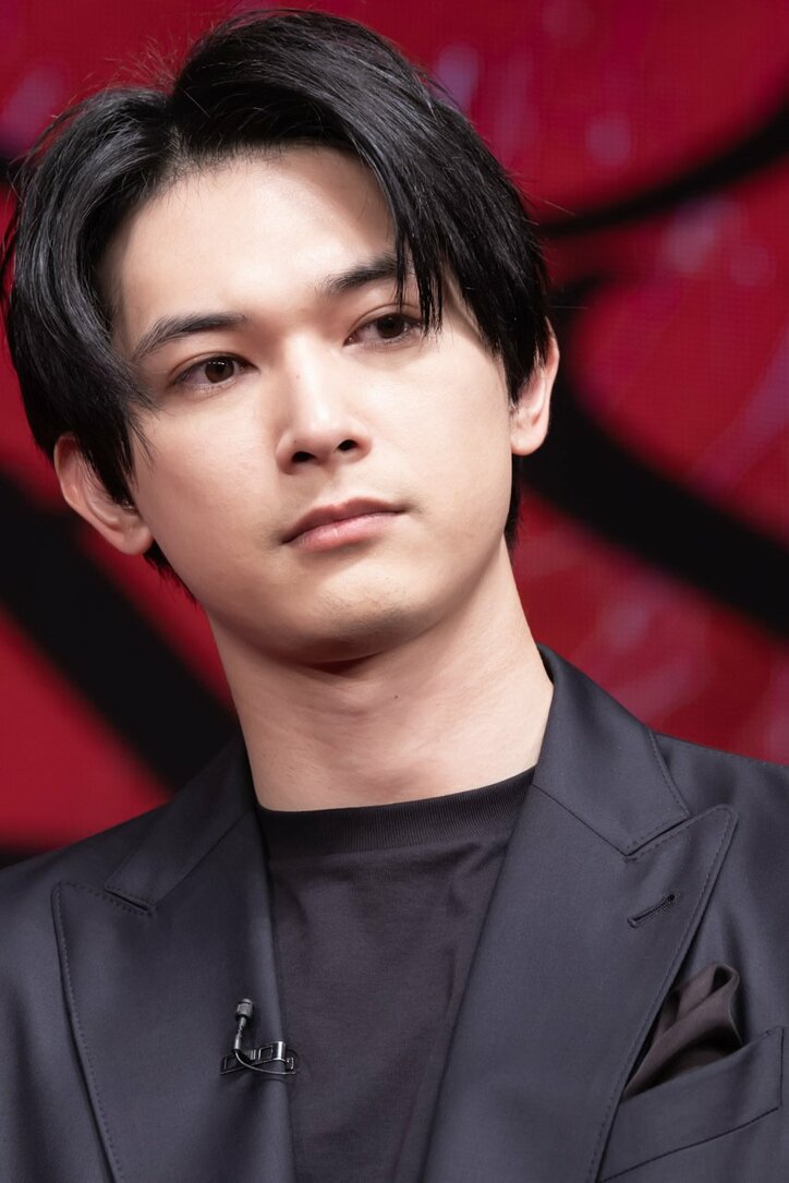 杉野遥亮、やたら高身長な“デカ中学生”役に不安にじませるも英勉監督がフォロー「小学生役もやってるし」 『東京リベンジャーズ』