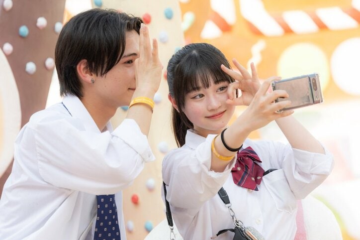 男子5人全員がひとりの女子に夢中!「上目遣いがかわいい」初対面でメロメロに『今日好き』パタヤ編スタート