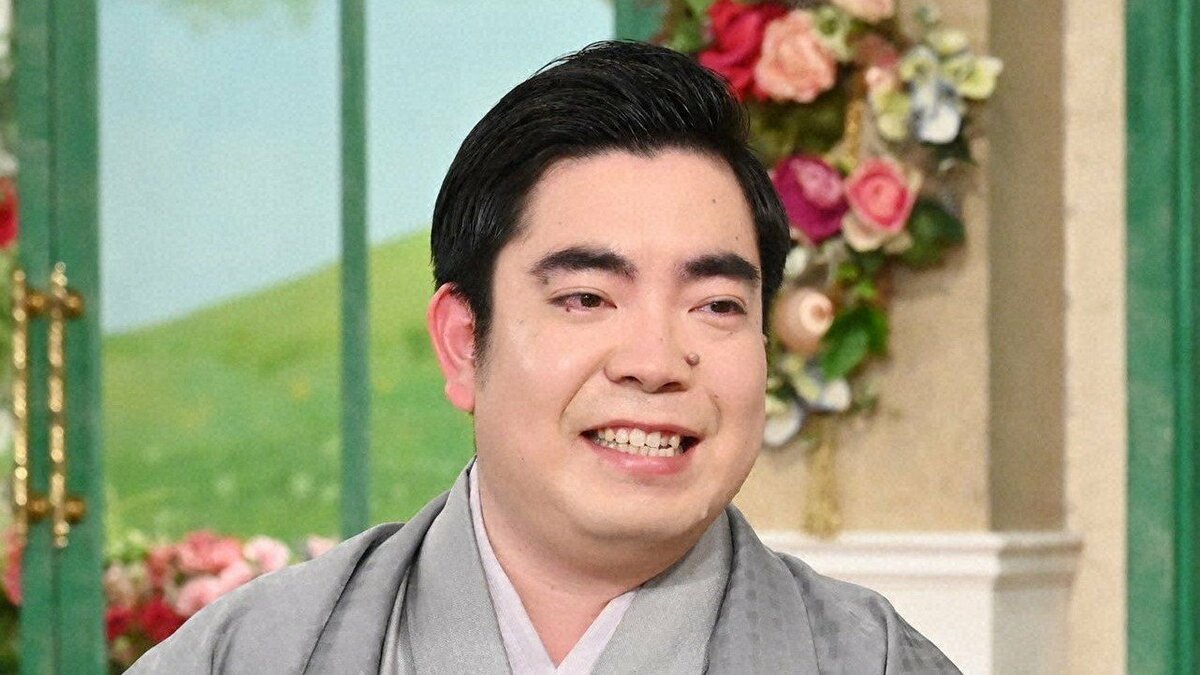 指 パッチン 芸人