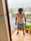 原田龍二の妻、嵐の中帰宅してきた夫の姿を公開「この写真やばい」「大変でしたね」の声 