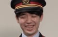 日本一駅員姿が似合う？藤井聡太竜王・名人はそれでも「まだ入社したて」 “2本ライン”の駅長に変身／将棋・ABEMA地域トーナメント2026
