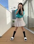 hitomi『H&M』のNEWコーデに喜ぶ娘の姿を公開「テンション上げめのムスメ」