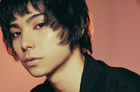 村上虹郎インタビュー 『孤狼の血 LEVEL2』で対峙した組長・鈴木亮平の不気味さ「食べられる前のその感じ」 【ABEMA TIMES】