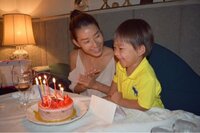 すみれ、誕生日パーティーに両親参加「びっくり！お父様とお母様がいる！」