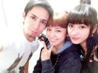 平愛梨、妹・祐奈の誕生日を兄とお祝い 美形兄妹に驚きの声