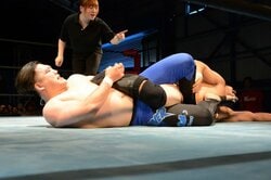 ２月５日「パンクラス」は“プロレスラー”に注目　佐藤光留、女子ファイター・朱里が参戦