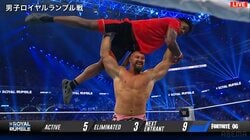 登録者3500万人超え“世界的YouTuber”がプロレスデビュー→即ぶっ飛ばされる…手荒すぎる歓迎シーンが2.5億再生の大反響「腹抱えて笑った」