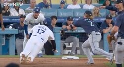 大谷翔平は一体、何をしたんだ！？「見たことない」  一塁を盗んだ“神プレー”に球場騒然「忍者かな」