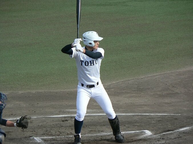 大学生相手に高校代表初の3安打　U-18日本代表の主砲、東邦・石川昂弥のバットで導く世界一 1枚目