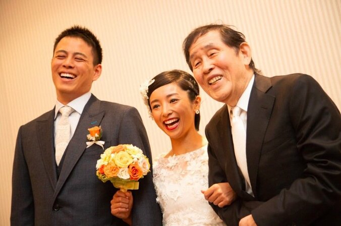 片岡安祐美、母と考えたドレス姿を披露「夢をどうしても叶えたくって」 1枚目