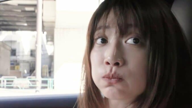 【写真・画像】1児のシンママ・ヨンア（40）カメラの前で出た“無意識行動”を小田切ヒロ絶賛「美の勝ち組よ」　1枚目