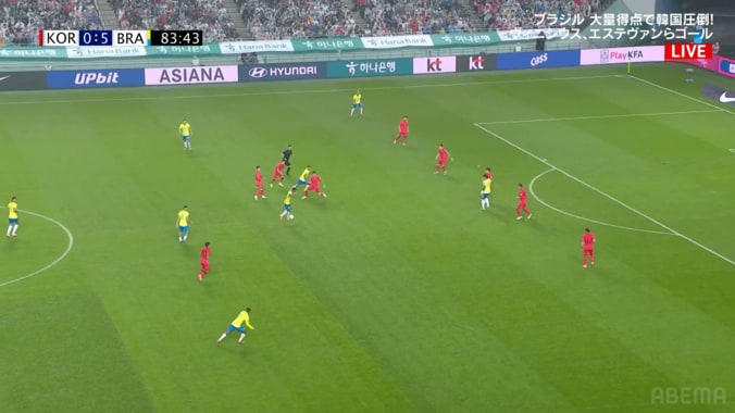 森保ジャパンはどう止める…？ ブラジル代表、“踊るようなパス交換”で韓国圧倒！「めちゃくちゃうまい」「狭いところ通すなー」圧倒的テクニックにファン驚愕 3枚目