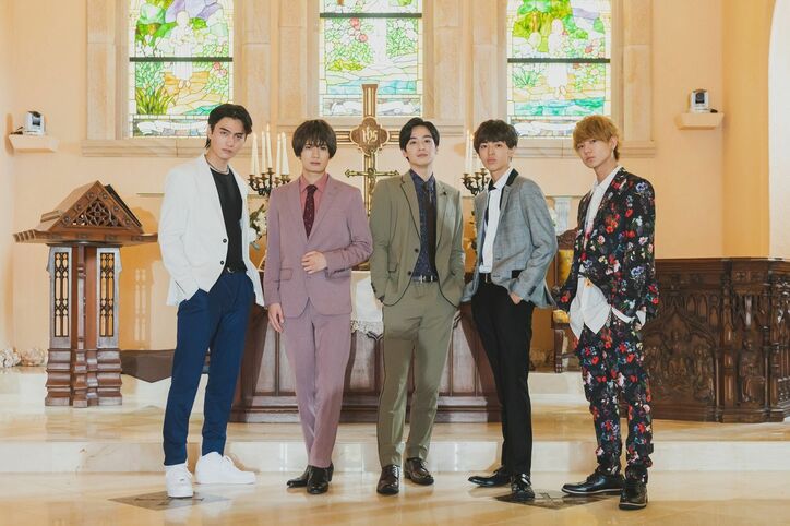 ワイルド系美男子やチャラ系男子も！今までにないタイプの男性たちに視聴者もザワザワ「同い年にいたら絶対好きになっちゃう！」『虹オオカミ』第1話