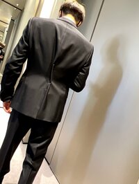 渡辺美奈代『後ろ姿に』