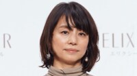 石田ゆり子(55) 10代から20代はじめまで暮らしていた思い出深い街を散歩「本当に気持ちの良い時間でした」