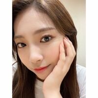 NiziU・マユカの透明感あふれる“ドアップショット”に「可愛いイケメン」「まゆかしか勝たん」と絶賛の声