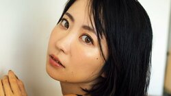 レースクイーン・根岸しおりが初グラビアで攻めた 『FLASH』で素肌感あふれるポーズ