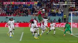 ロナウドの驚異的なジャンプ 最高到達点がゴールよりも上の超高角度ヘディングに騒然「同じ人間とは思えない跳躍力」