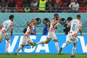 【W杯】クロアチア、3位決定戦の巧みすぎるセットプレー弾に本田圭佑も感嘆　「わお！」