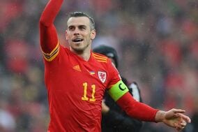 「言葉にできない！」ウェールズ代表ベイル、64年ぶりのＷ杯出場に喜びを爆発！「引退を延期するか？」との質問には…