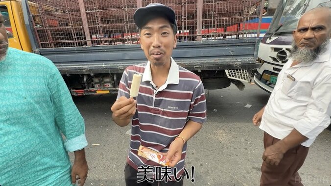 【写真・画像】銃を持った軍人が出動「撮影禁止だ！」南アジアの渋滞に、日本人ディレクターが驚愕「横のバスは麻薬の売人でした」　4枚目