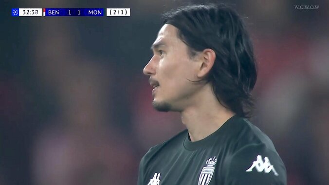 【写真・画像】まるでイニエスタ！南野拓実、キレキレドリブル→絶妙ループパス炸裂…決定的チャンスに視聴者熱狂「オシャレパス」「上手い」　1枚目