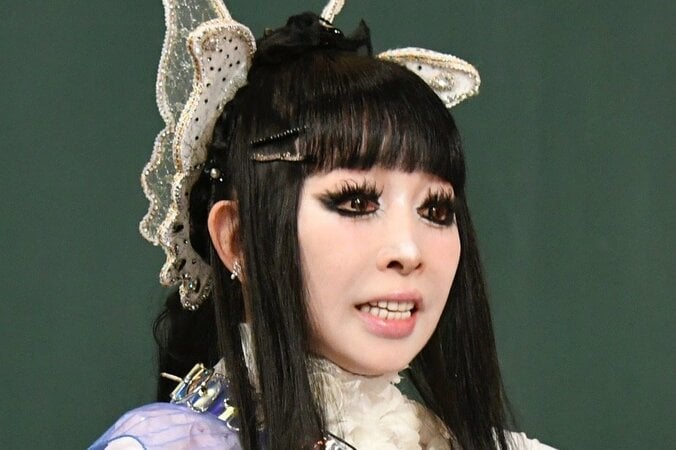 【写真・画像】「後援会には田中角栄も」プリンセス天功、アイドル時代の美脚ショーパン写真を公開し「可愛い…！」絶賛の声　1枚目