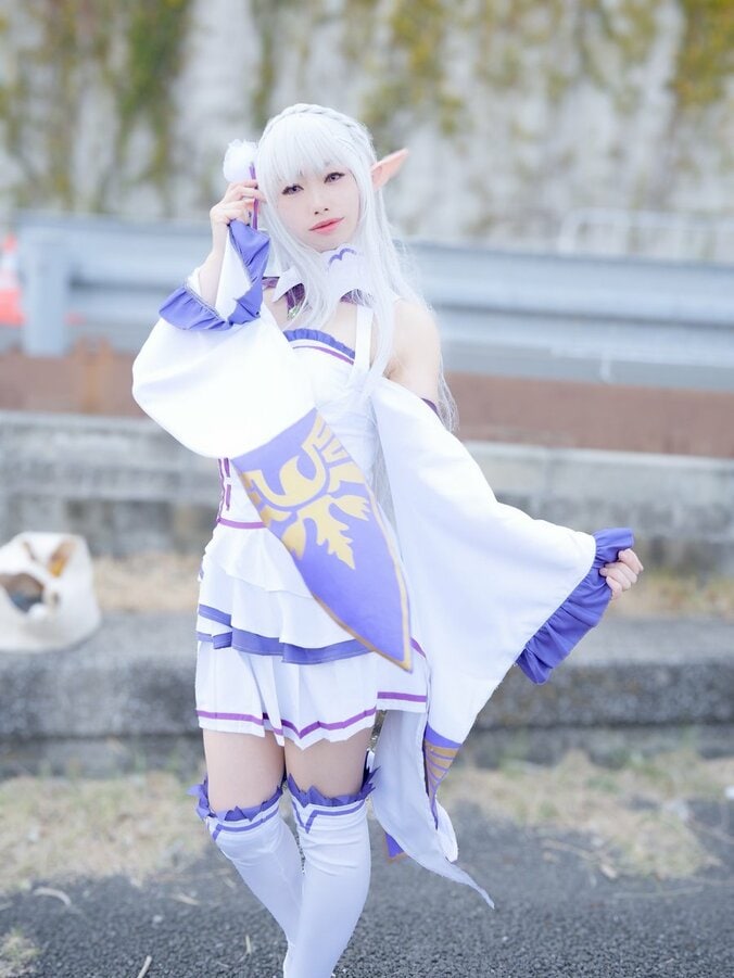 [Photos/Images] Challenge to Express Emilia's Cuteness and Ephemeral Beauty in 'Re:ZERO' Cosplay 2nd