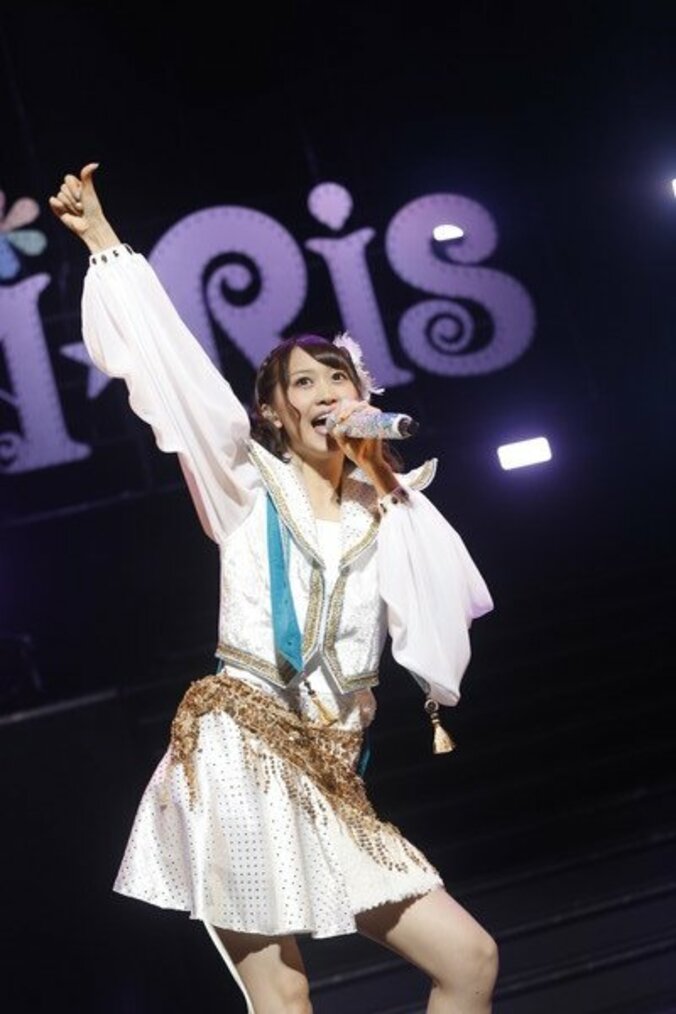 i☆Risデビュー5周年記念ライブ開催　1日目は若井友希のサプライズ誕生日ケーキをモグモグ 8枚目