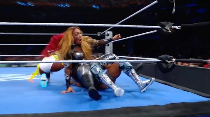 ナイアの2人まとめてバンザイドロップは失敗