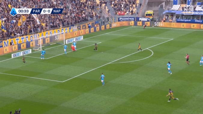 「ありえない…」GK鈴木彩艶、“60m級キック”で開始33秒ゴールを演出！驚愕プレアシストに「NFLのクォーターバックだ」「戦術ザイオン炸裂」 5枚目